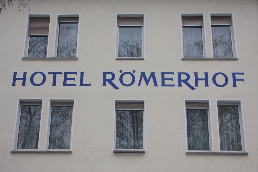 בינגן אם ריין Hotel Romerhof מראה חיצוני תמונה